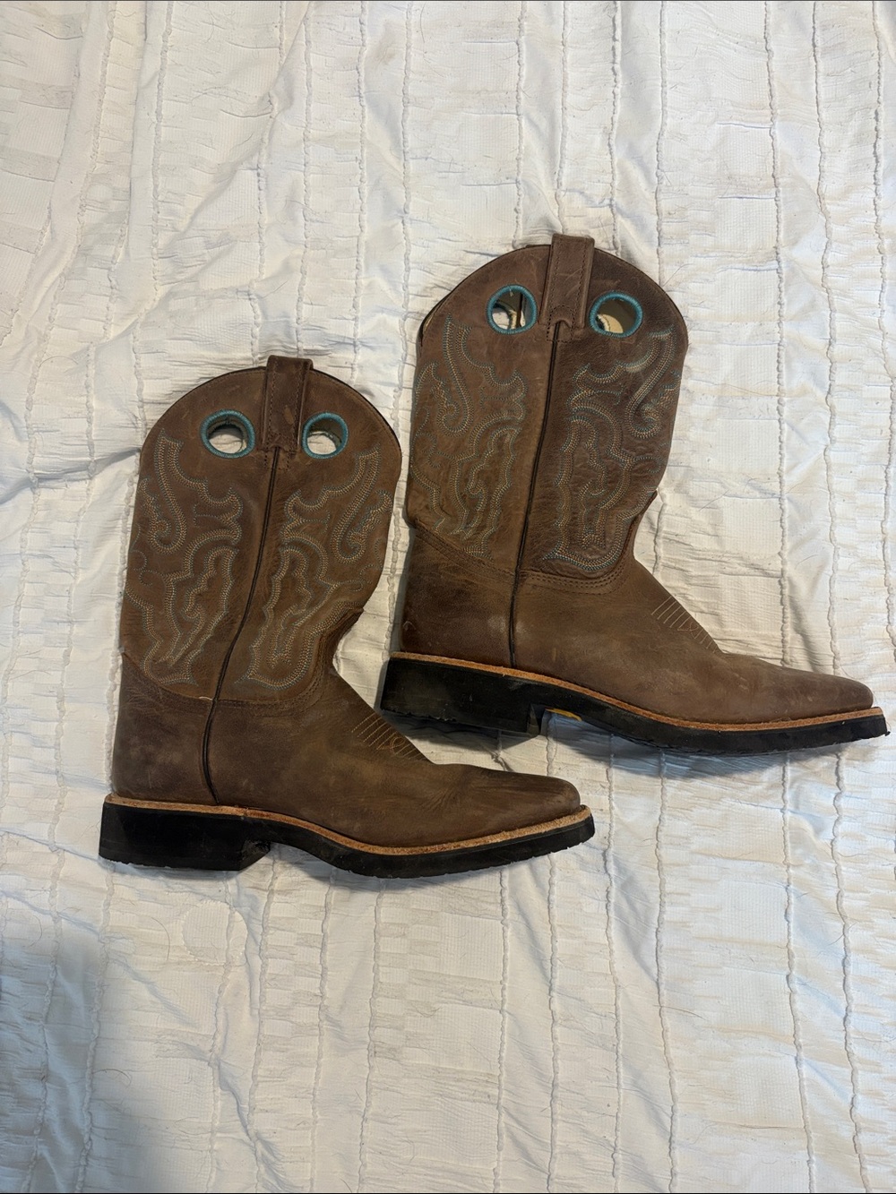 Woman’s Brahma square toe boots